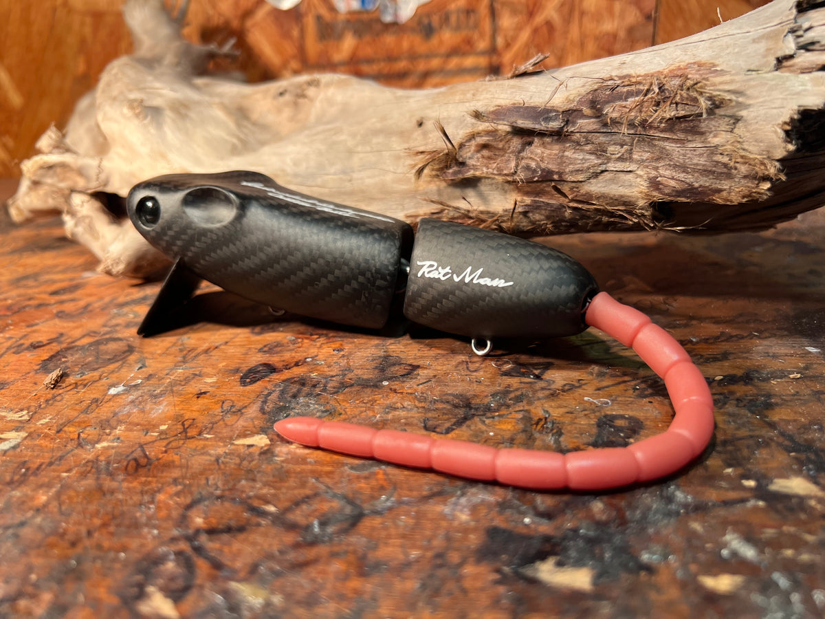 RAT MAN SOLID CARBON