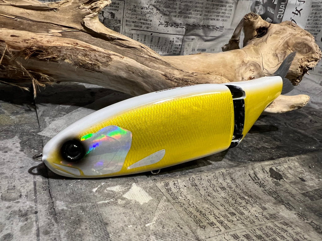 VOLTA 235 Golden White (Aluminum Gold) ※1サイズ1カラー、お一人様1個のみ
